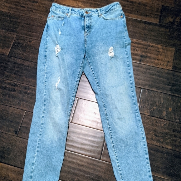 Noisy May Relaxed Fit Jeans 👖👖 - Picture 2 of 8